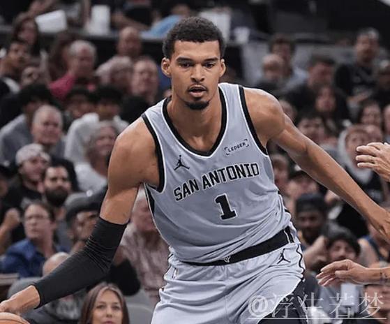 文班亚马职业生涯5次得分不足10分，雷霆成背景板2次